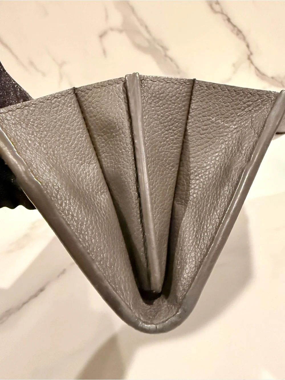 YSL Monogram Long  Wallet - Picture 13 of 17